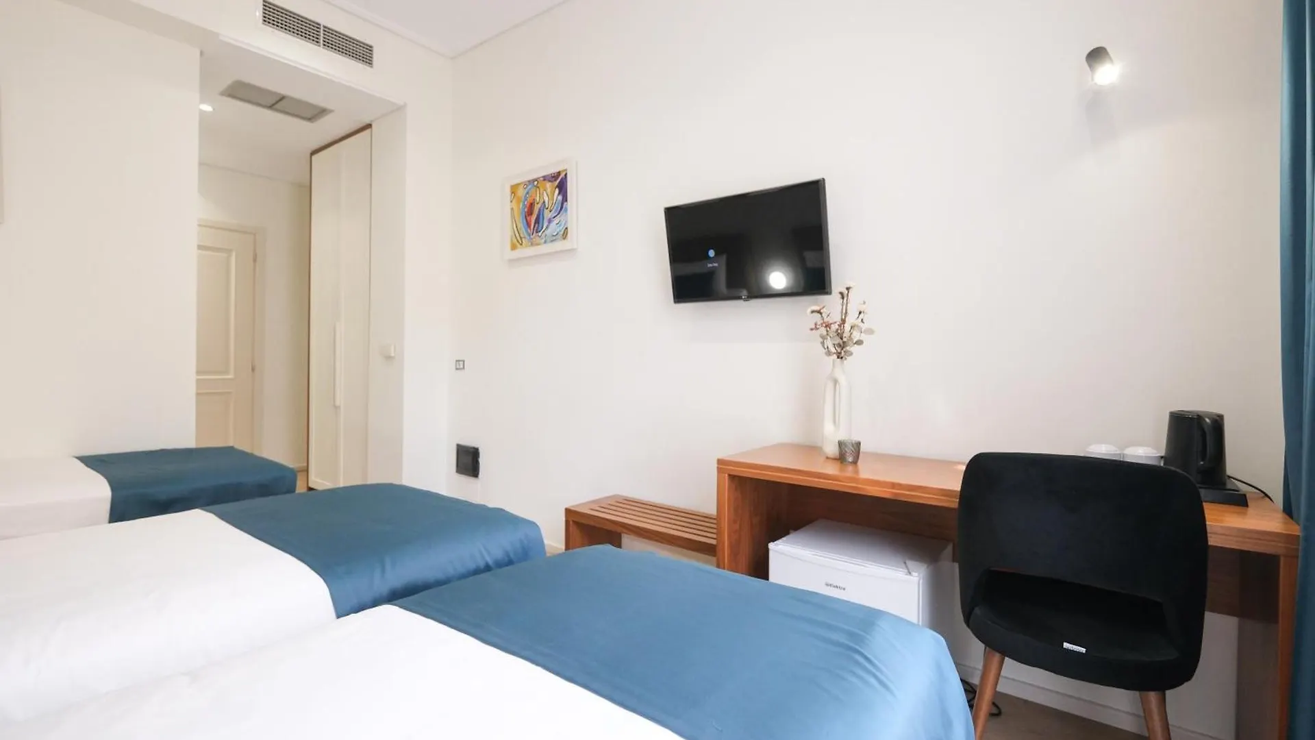 ***  Golden City Hotel , Tiran Arnavutluk